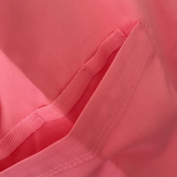 V-Neck Scrub Top, Healing Hands Purple Label, Jill Curved, Small in Melon, NWT - Picture 5 of 12